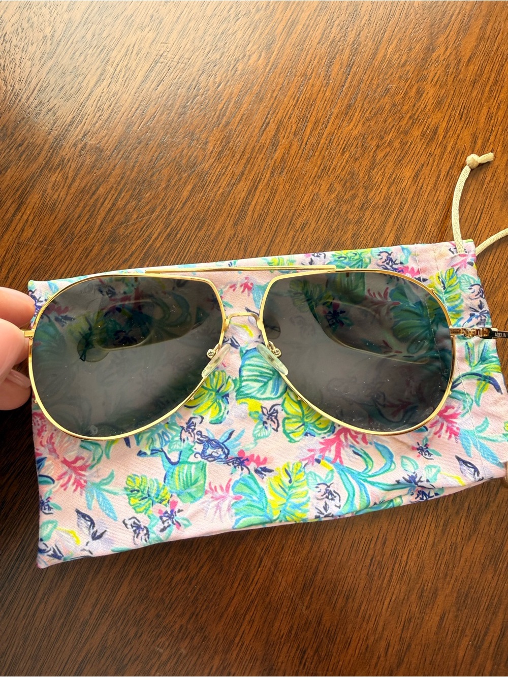 Lilly Pulitzer Pink Mirrored polarized Aviator Sunglasses - Picture 4 of 9